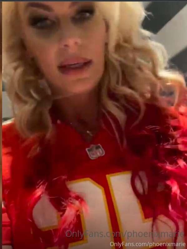 YESSSSS CHIEFS BABY