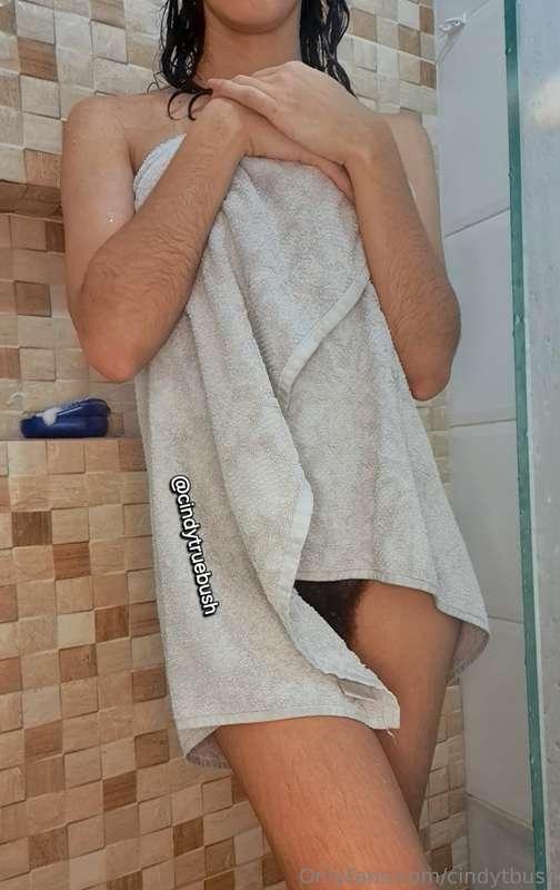 Shower Fun 🚿 Sucking my huge dildo 🔥Tip me $15 for the full ..