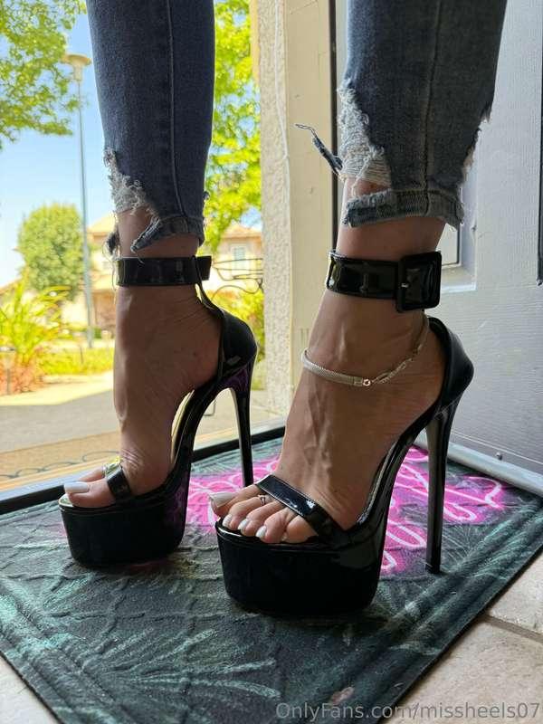 missheels07 image #0