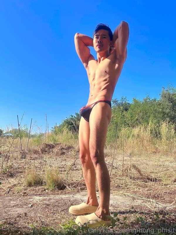 แอบเอ้าดอร์ติดถนนในป่าติดทางเข้าออกมีคนอยู่ในบ้านข้างหลังจะเ..