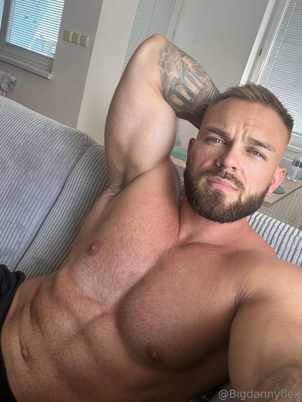 are you alone? cuz im so horny and ready for you now🔥