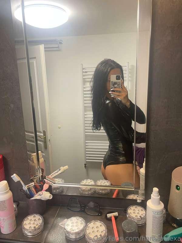 Bőrszerkóba🍑💦 Megdugtam egy palit a videot elkuldtem mindenk..