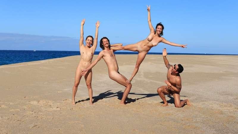Video | Our first time trying nude Acroyoga
