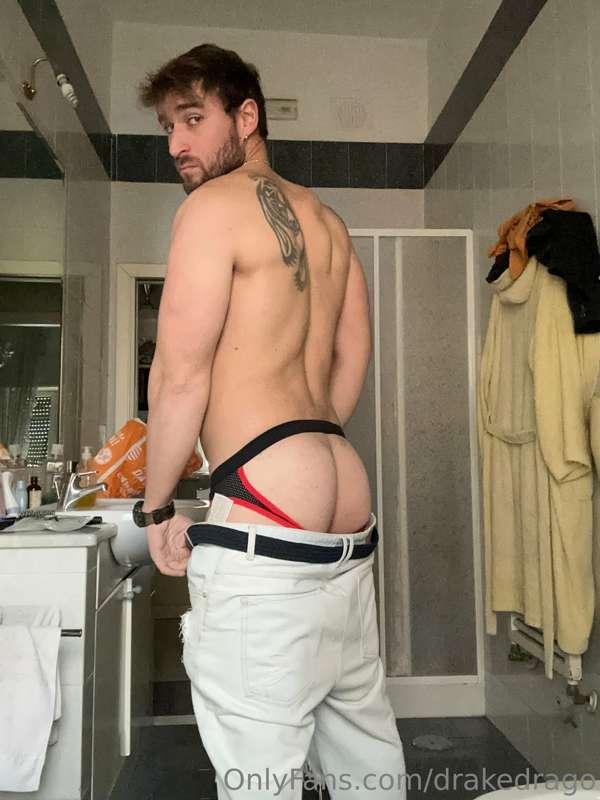 Vi va di fare una live domani sera? A che ora preferite?