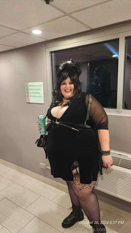 Looks like Elvira really let herself go 