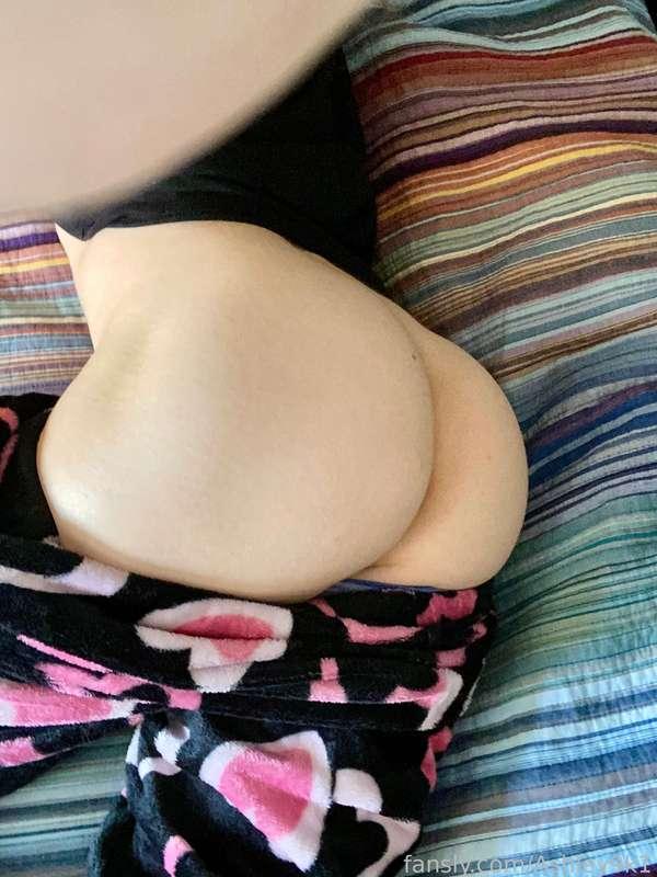 ashley9k1 image #1