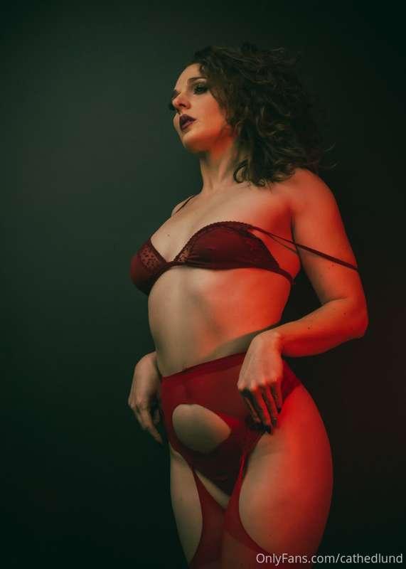 New set!!!  Happy Holidays!! Catch the full 40 image set in ..