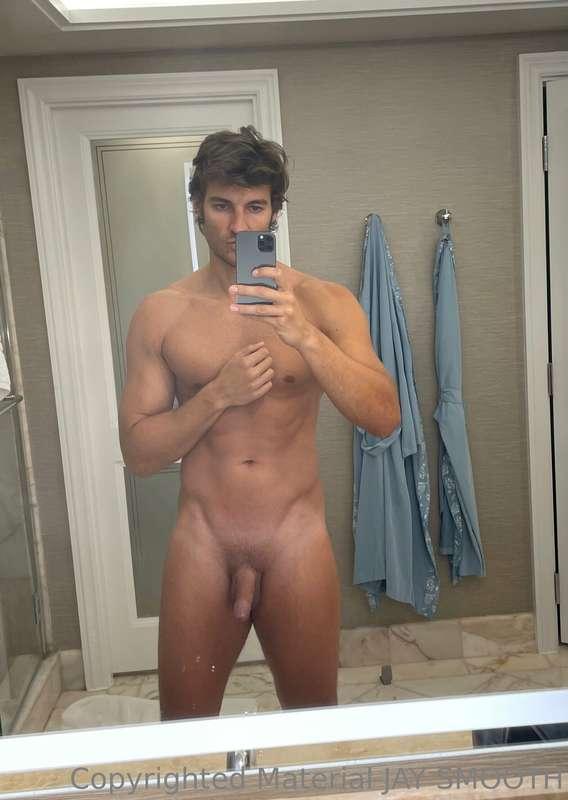 Nudes are here