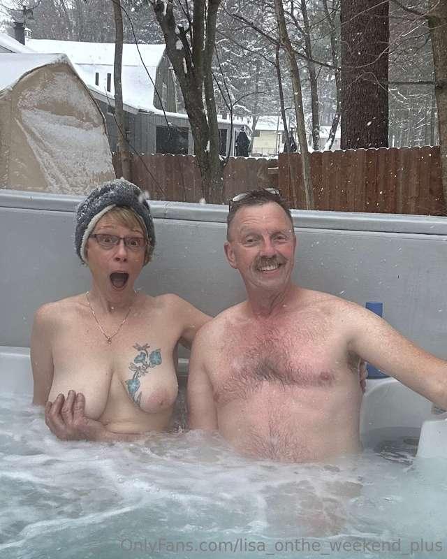 lisa_onthe_weekend_plus image #2