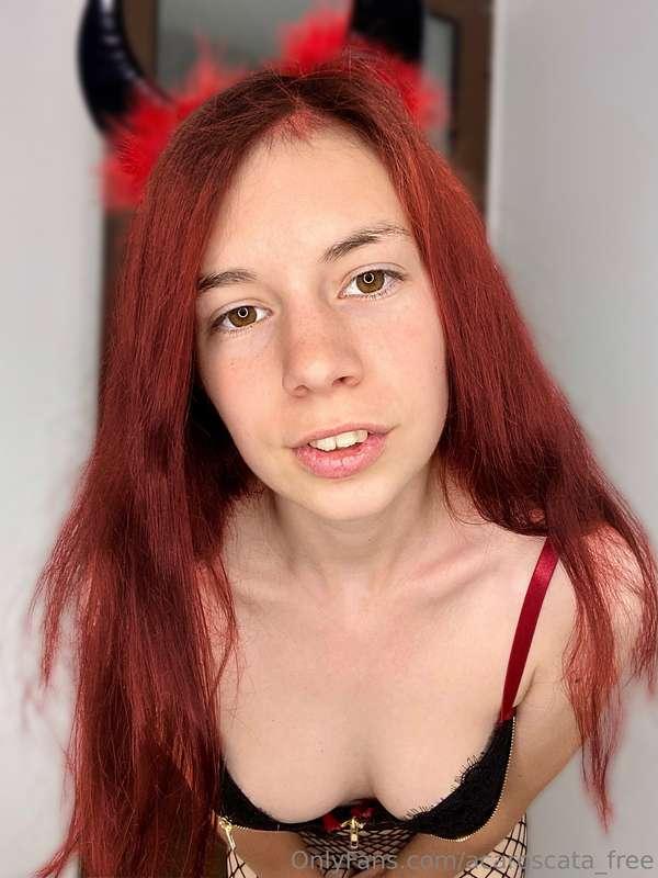 @acaroscata_vip  👀 Acesta este contul meu VIP unde răspund l..