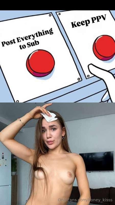 @annalittlefree can't decide, help her right now❤️ which one..