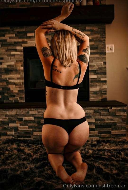 @tattooed90sprincess💕Hey sweetie! You’ve come to the right p..