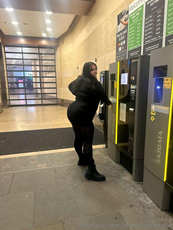 Imagine this peach being yours to grab at the car park