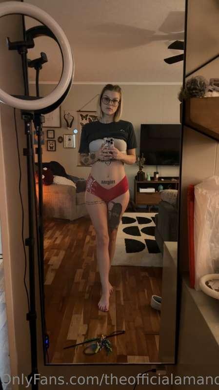 theofficialamandashow image #2