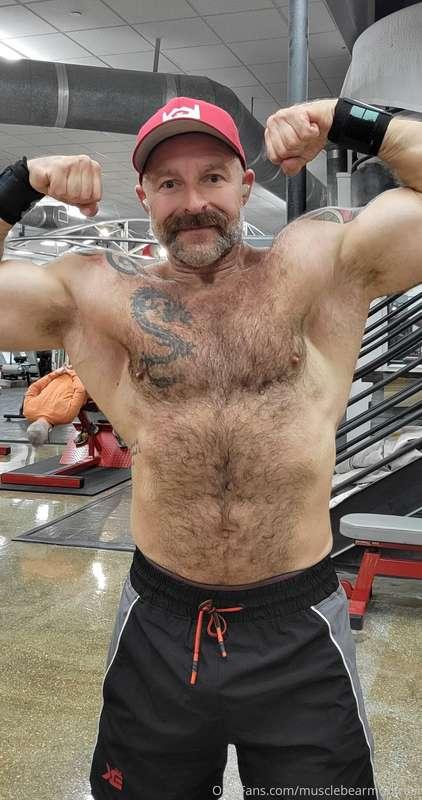 I really like to see my body transformation. On my way to re..