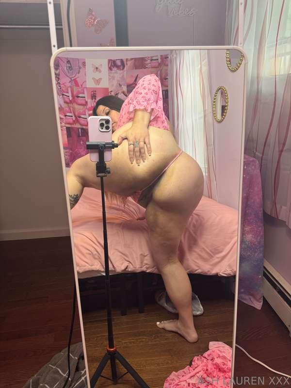 Valentine’s Day photos BTS 😏