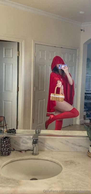 Happy Halloween from Little Red ❤️
