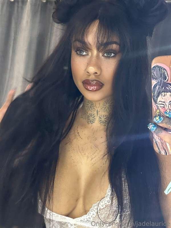 Bedroom eyes ☁️