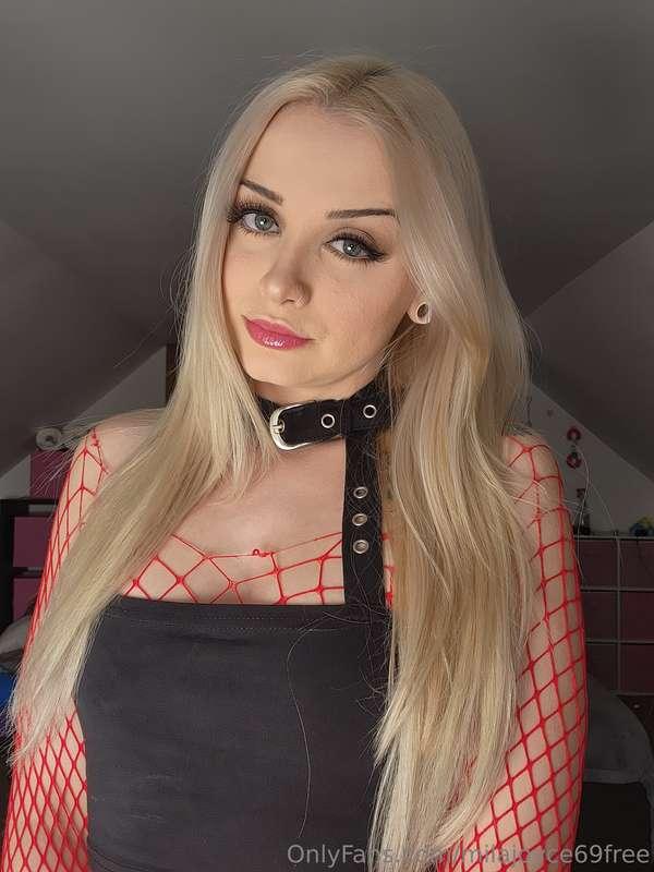 I post DAILY on my VIP OnlyFans @milajoyce69 I also send out..