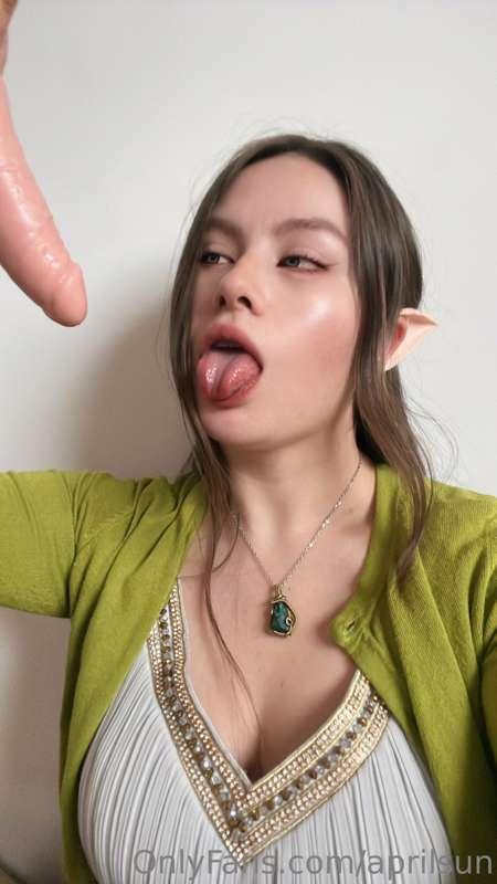 Y llegara una elfa en medio de la noche 🧝‍♂️🧚🏻 a chuparte to..