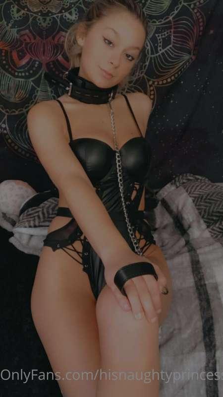 💗 I want you to give me a real hard surprise. ;) 💗