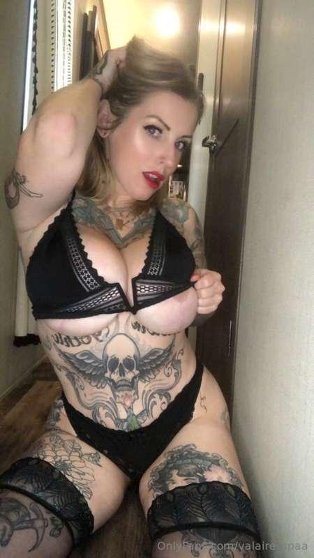 feeling very sexy today 😍