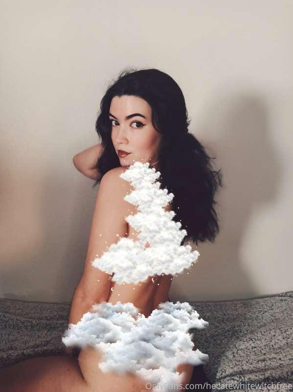 hecatewhitewitchfree image #0