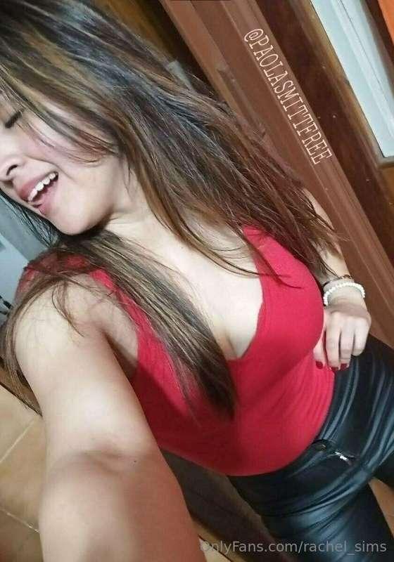 # 🍑 @PAOLASMITTFREE 🍒
My ass is ready for a for you to join🔥..
