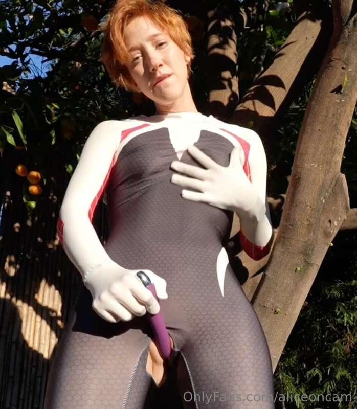 Did you like to watch me rip my suit open in the Cosplay bun..