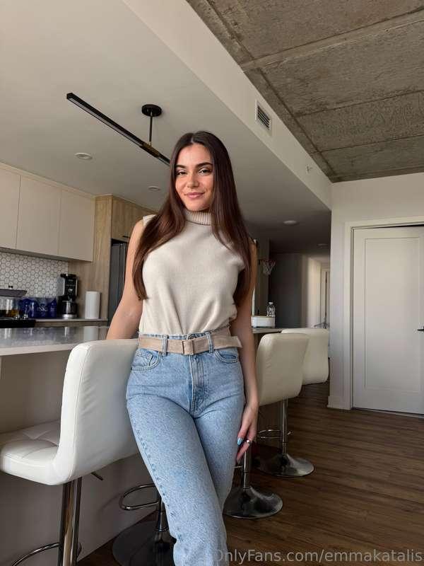 swipe to take off my jeans😚