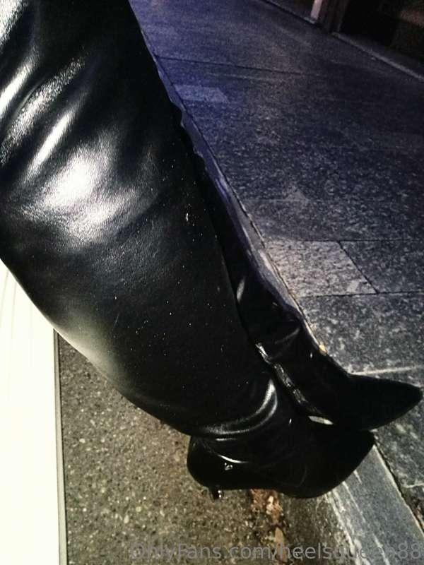 🖤overknee boots🖤