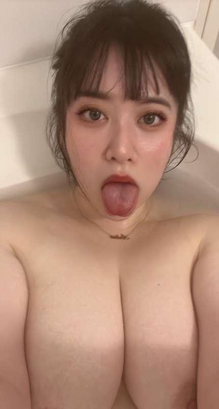 🛁💋