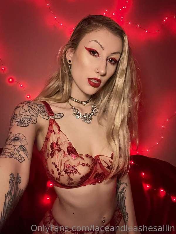 New Video for you Darlings 💋