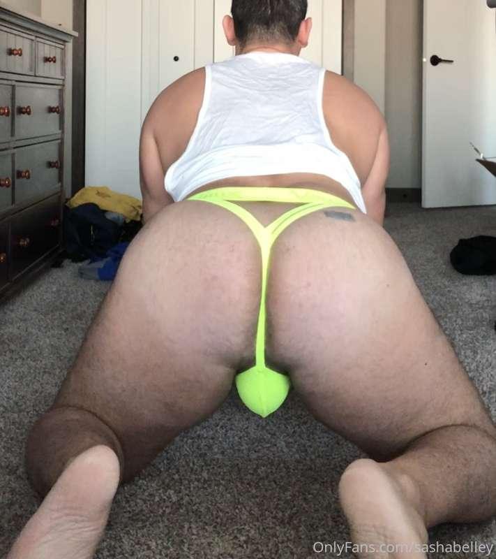 Who likes thongs?