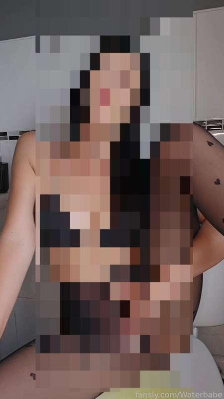 waterbabe image #1