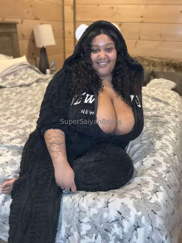 Happy Tuesday, I went up to the mountains in Tennessee and h..