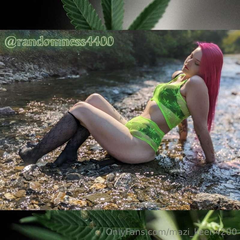 cant wait to soak myself in the water