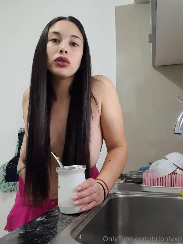 Let's make magic together in the kitchen baby😜🤩