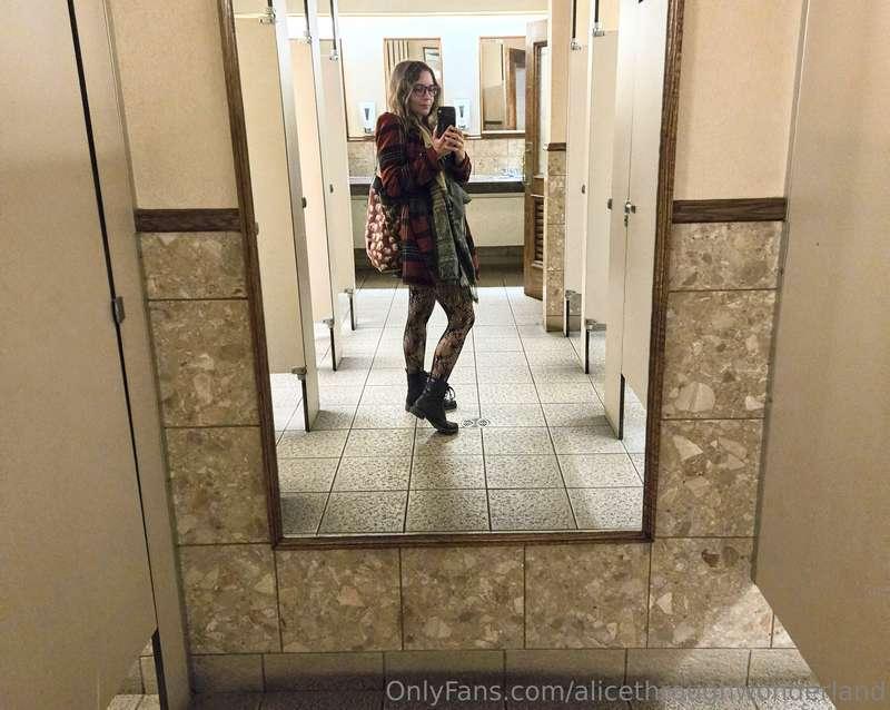 alicethroughwonderland image #1