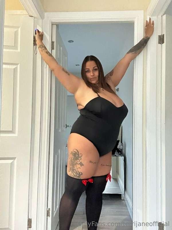 terrijaneofficial image #2