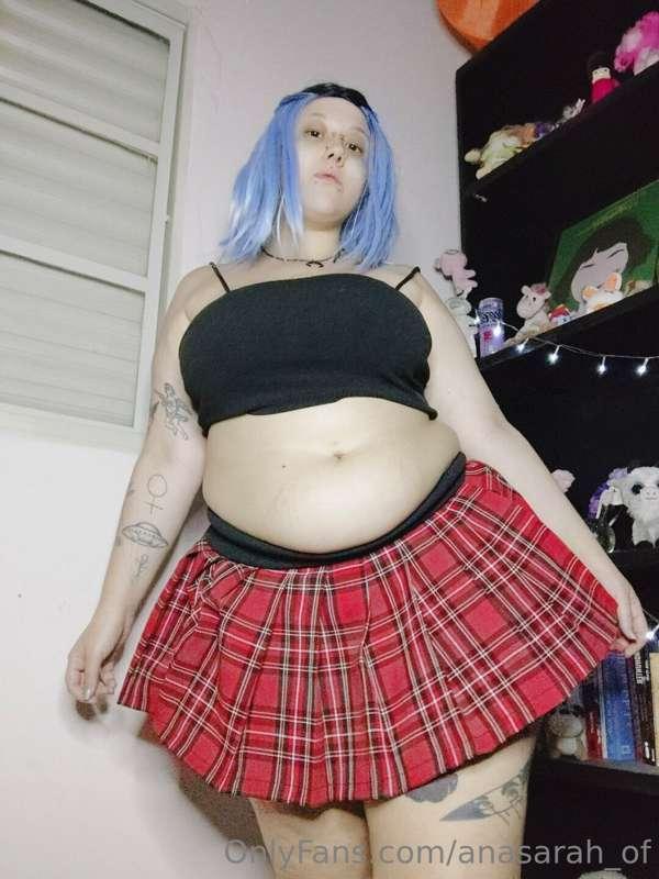Take me out with that skirt and no panties? 😈❤️