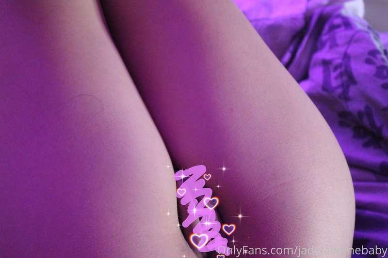 Buy my closeup pussy pictures on dm 💖