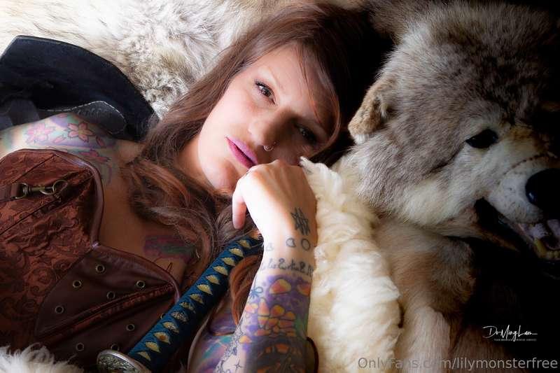 lilymonsterfree image #15