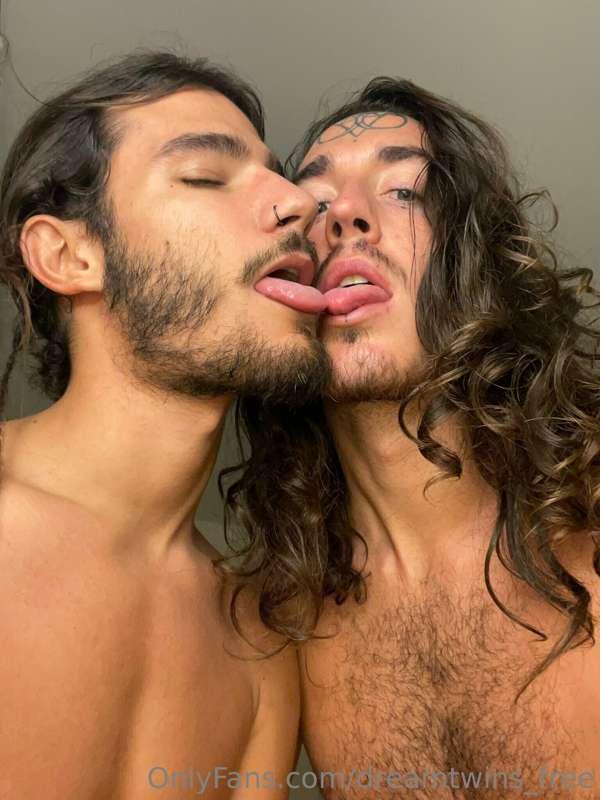Stick your tongue out 👅