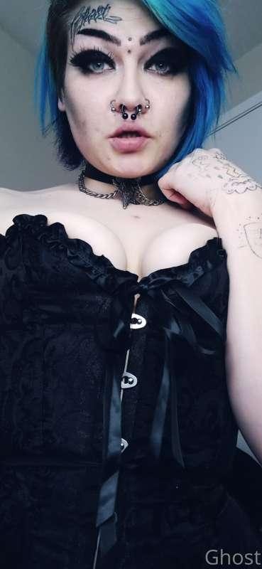 Come here babyboy, ill fucking step on you.