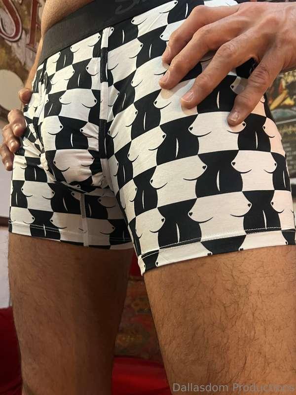 Like my new underwear 😈 Want to see me take them off … all y..