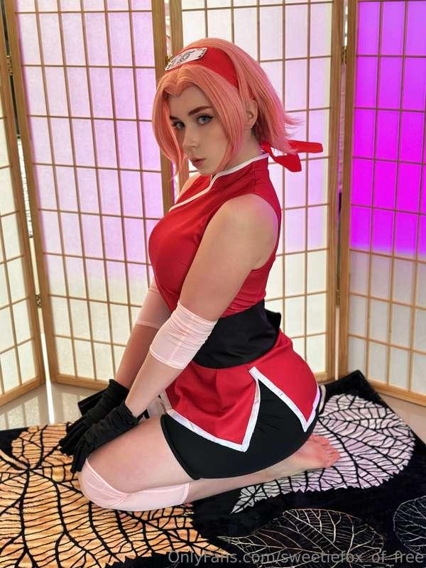 Text me #SAKURA if you want to be my Sasuke and have fun wit..