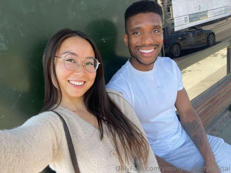 Hahahahahah what me and my Jamaican friend up to? 🥰🥰
Happy S..