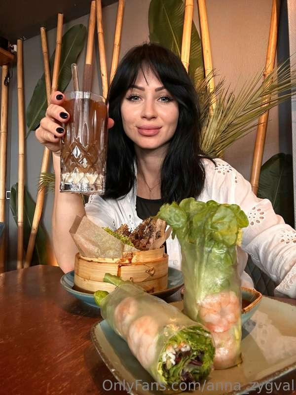 If you want to cheer me up, organize a delicious dinner for ..