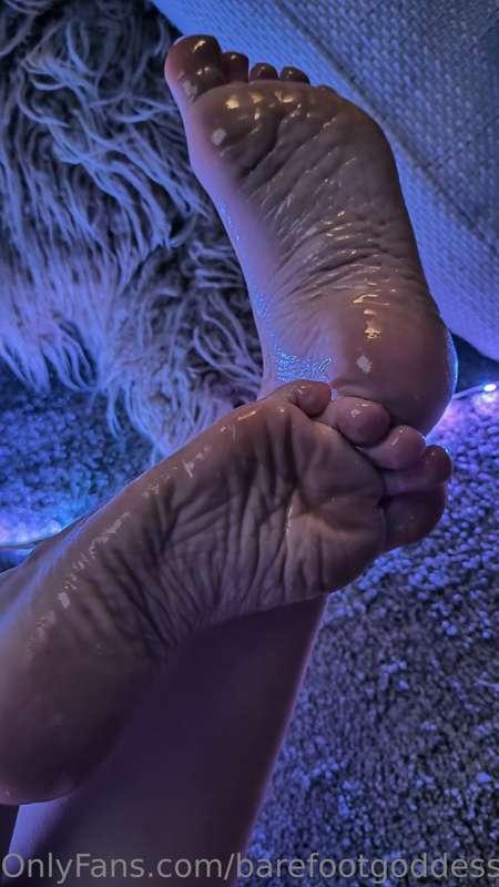 And again... oiled... and sooo wrinkled.. do you like them t..